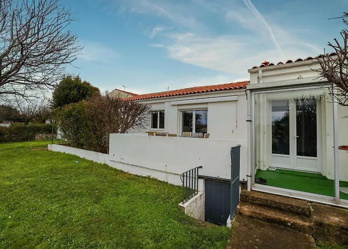 Le Saintonge #jardin#calme Châteaubernard